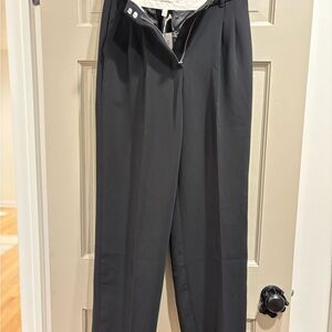 Aritzia - Effortless Pants Curve Fit - 6 Tall